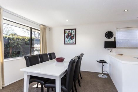 Photo of property in 1/31a Lansbury Avenue, Strowan, Christchurch, 8052