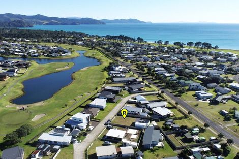 Photo of property in 105 Taupata Way, Matarangi, Whitianga, 3592