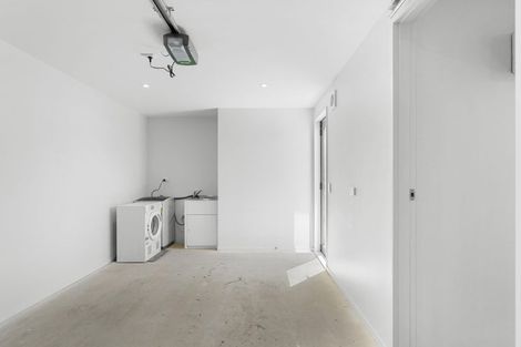 Photo of property in 1/58 Division Street, Riccarton, Christchurch, 8041