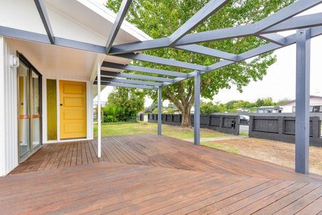 Photo of property in 28 Fleetwood Crescent, Flaxmere, Hastings, 4120