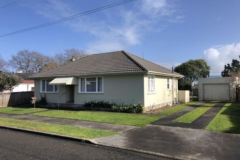 Photo of property in 21 Burton Avenue, Whanganui East, Whanganui, 4500