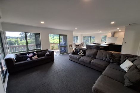 Photo of property in 86a Riversdale Drive, Merrilands, New Plymouth, 4312