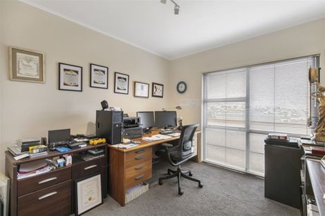 Photo of property in 16 Harper Street, Chatswood, Auckland, 0626