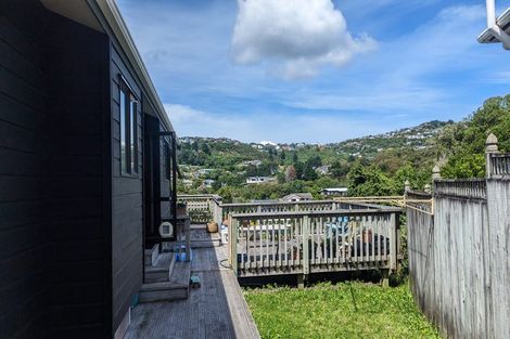 Photo of property in 64 Bassett Road, Johnsonville, Wellington, 6037