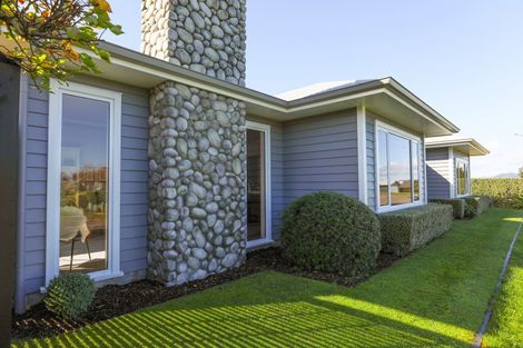 Photo of property in 2 The Pheasant Tail, Nukuhau, Taupo, 3330