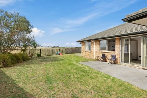 Photo of property in 59 Gibson Place, Papamoa Beach, Papamoa, 3118