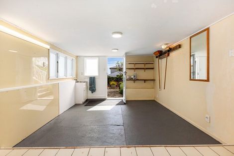 Photo of property in 3 Sand Track, Paekakariki, 5034