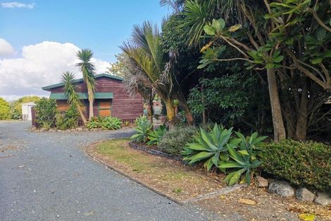 Photo of property in 18 Tamure Place, Ruakaka, 0116