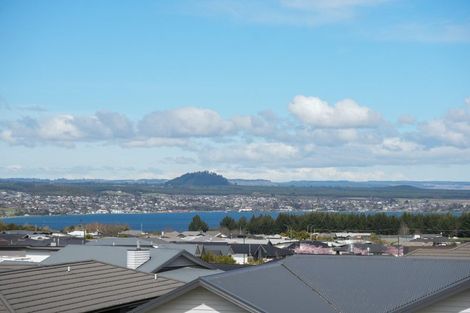 Photo of property in 16 Blue Dun Place, Nukuhau, Taupo, 3330