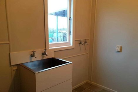 Photo of property in 826 Caroline Road, Mayfair, Hastings, 4122