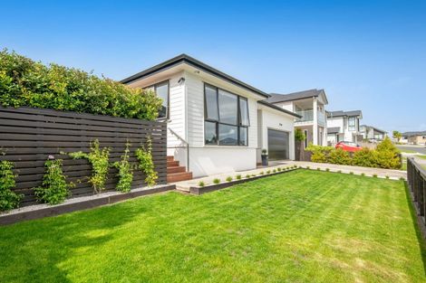 Photo of property in 22 Takurua Terrace, Orewa, 0931