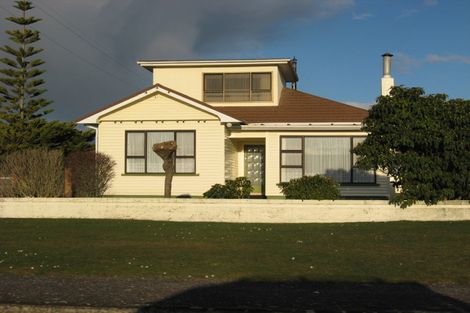 Photo of property in 142 Livingstone Street, Hokitika, 7810