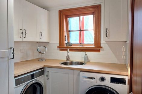 Photo of property in 23 Ascot Street, Thorndon, Wellington, 6011