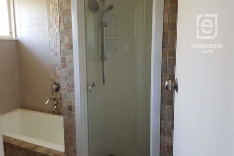 Photo of property in 10 Vista Terrace, Hillcrest, Hamilton, 3216