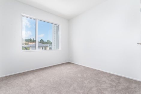 Photo of property in 1 Pheasant Close, Stanmore Bay, Whangaparaoa, 0932