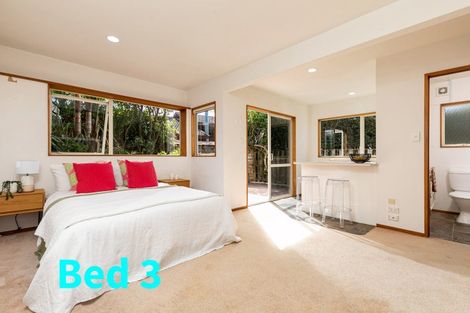 Photo of property in 1/30 Ronald Macken Place, Windsor Park, Auckland, 0632