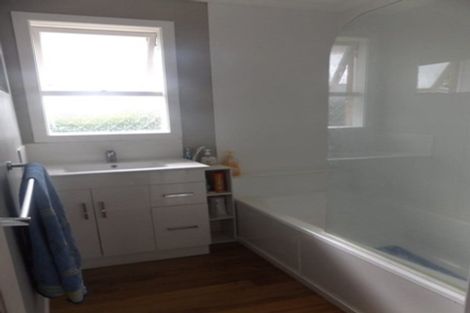 Photo of property in 32 Mears Road, St Andrews, Hamilton, 3200