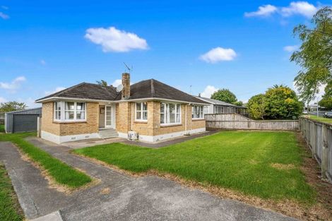 Photo of property in 20 Collie Road, Pukekohe, 2120