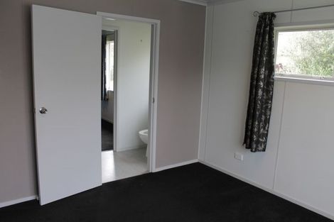 Photo of property in 7 Trillick Place, Tuakau, 2121