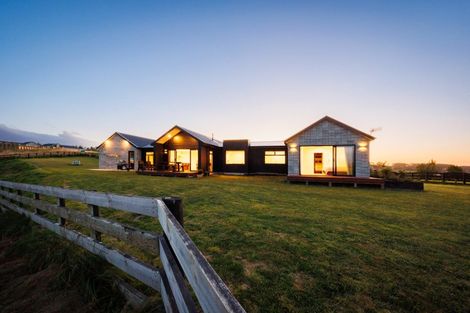 Photo of property in 4 Castlebridge Lane, Aokautere, Palmerston North, 4471