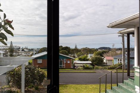 Photo of property in 3 George Street, Waitara, 4320