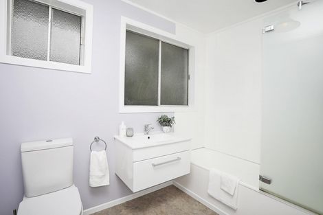 Photo of property in 54 O'byrne Street, Waikiwi, Invercargill, 9810