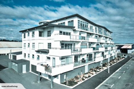 Photo of property in Quarterdeck, 14/4 Buller Street, New Plymouth, 4310