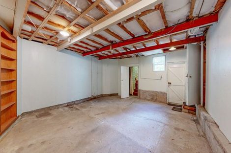 Photo of property in 134 Brunton Crescent, Thames, 3500