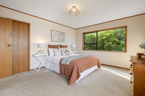 Photo of property in 85 Kennedy Avenue, Forrest Hill, Auckland, 0620