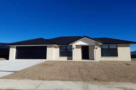 Photo of property in 24 Puna Rise, Wharewaka, Taupo, 3330