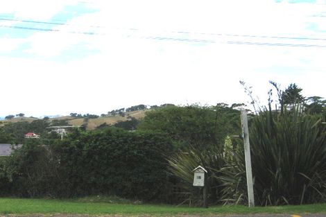 Photo of property in 15 Cory Road, Palm Beach, Waiheke Island, 1081