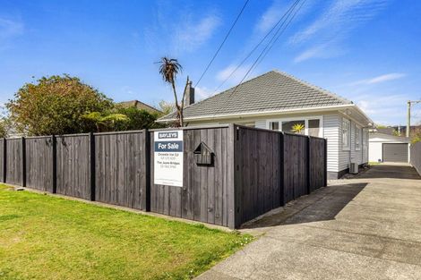 Photo of property in 44 Palmer Crescent, Silverstream, Upper Hutt, 5019