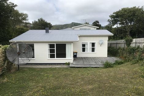 Photo of property in 23 Allington Road, Karori, Wellington, 6012