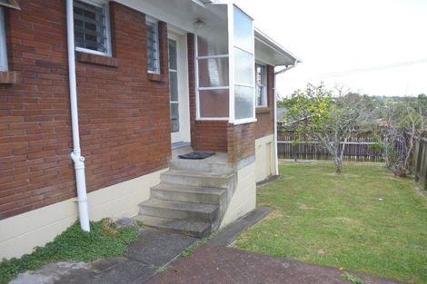 Photo of property in 1/11 Manuka Road, Bayview, Auckland, 0629