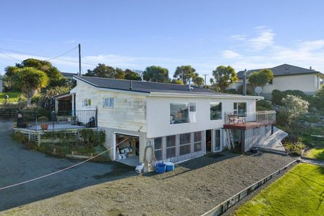 Photo of property in 17 Nasmyth Street, Kakanui, Oamaru, 9495