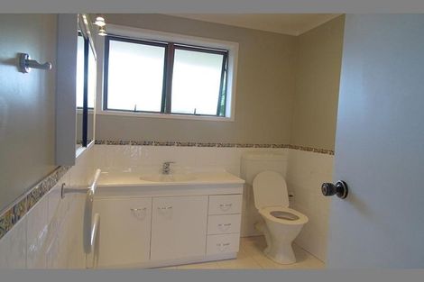 Photo of property in 52 Jandell Crescent, Bucklands Beach, Auckland, 2014