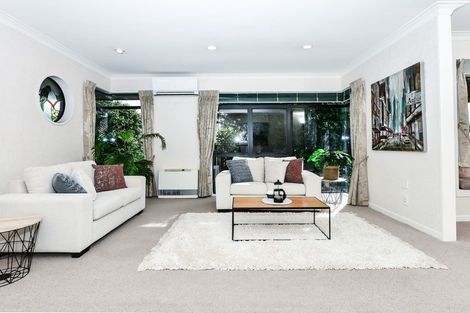 Photo of property in 15 Prospect Place, Western Heights, Hamilton, 3200