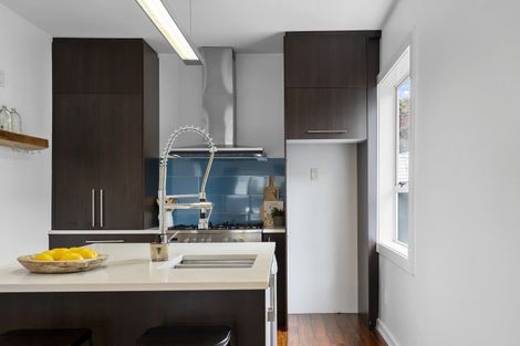 Photo of property in 130 Saint Martins Road, Saint Martins, Christchurch, 8022