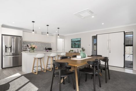 Photo of property in 3 Herring Place, Omokoroa, 3114