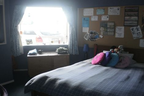 Photo of property in 87 Pacific Drive, Fitzherbert, Palmerston North, 4410