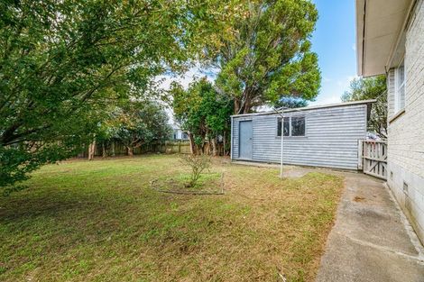 Photo of property in 2/219 Swanson Road, Henderson, Auckland, 0610