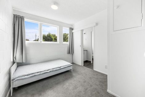 Photo of property in 3h Mountain Road, Mount Wellington, Auckland, 1060