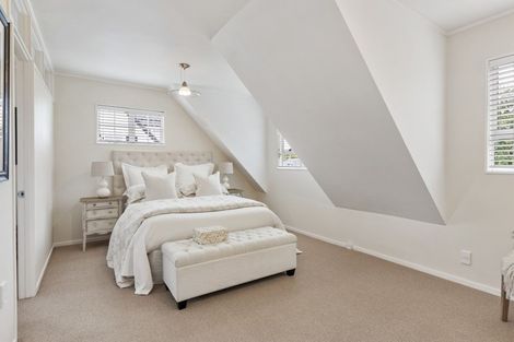 Photo of property in 25a Milford Road, Milford, Auckland, 0620