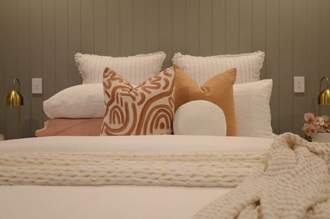 Photo of property in 60 Atlantic Drive, Fitzherbert, Palmerston North, 4410