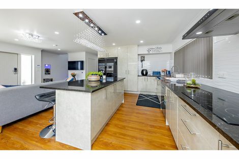 Photo of property in 12a Glenburn Place, Papakura, 2110