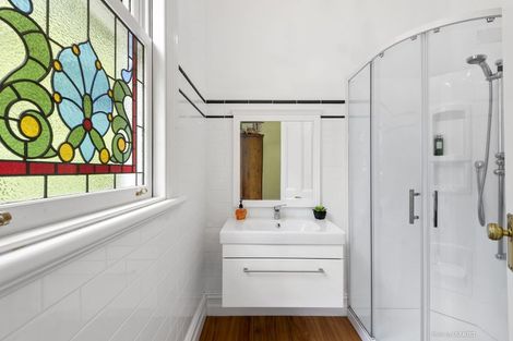 Photo of property in 15 Vallance Street, Kilbirnie, Wellington, 6022