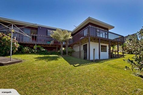 Photo of property in 131 Sunset Road, Totara Vale, Auckland, 0632