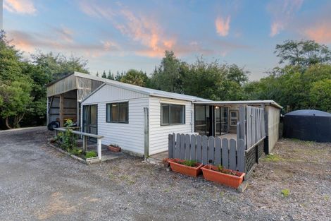 Photo of property in 55 Pukenamu Road, Te Horo, Otaki, 5581