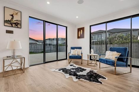 Photo of property in 14 Urney Drive, Flat Bush, Auckland, 2019