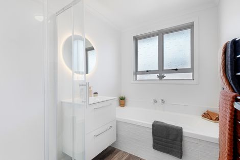 Photo of property in 38 Mure Street, Mosgiel, 9024